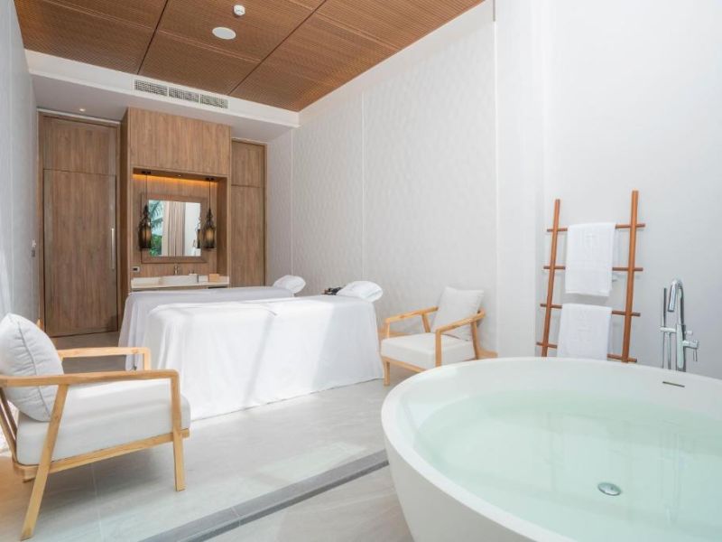 Meliá Phuket Mai Khao