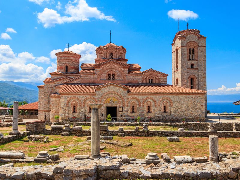 VİZESİZ İZMİR HAREKETLİ UÇAKLI BALKAN TURU