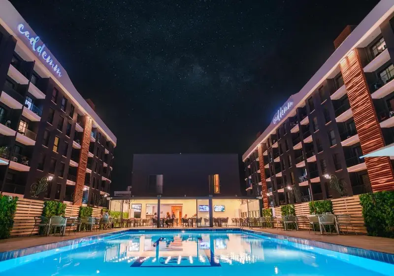 Caddemm Inn Hotel